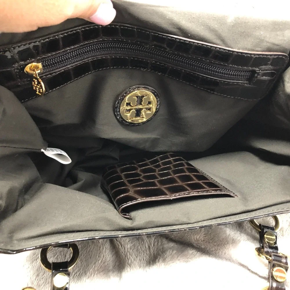 Tory Burch Retired Brown Croc Embossed Patent Leather Shoulder Bag Gold‎ Chain